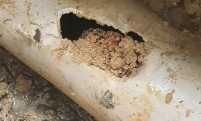 canalisation bouchée et cassée